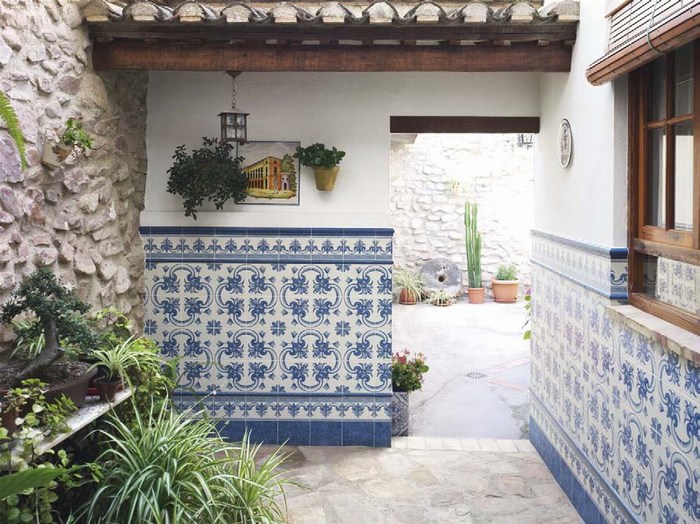 catalogue_mainzu_tiles_zocalo_Litos.jpg