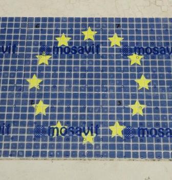 HD glass mosaic tiles Europe